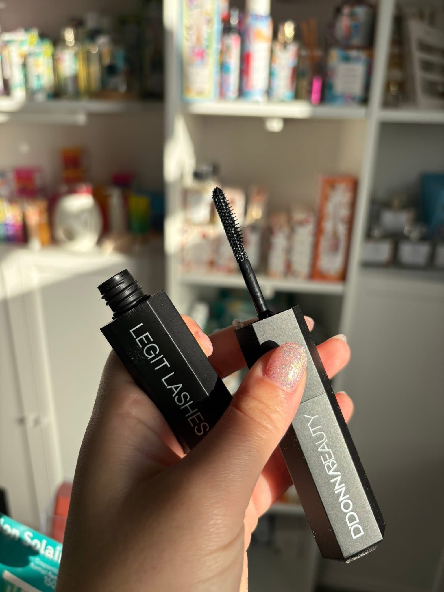 Mascara