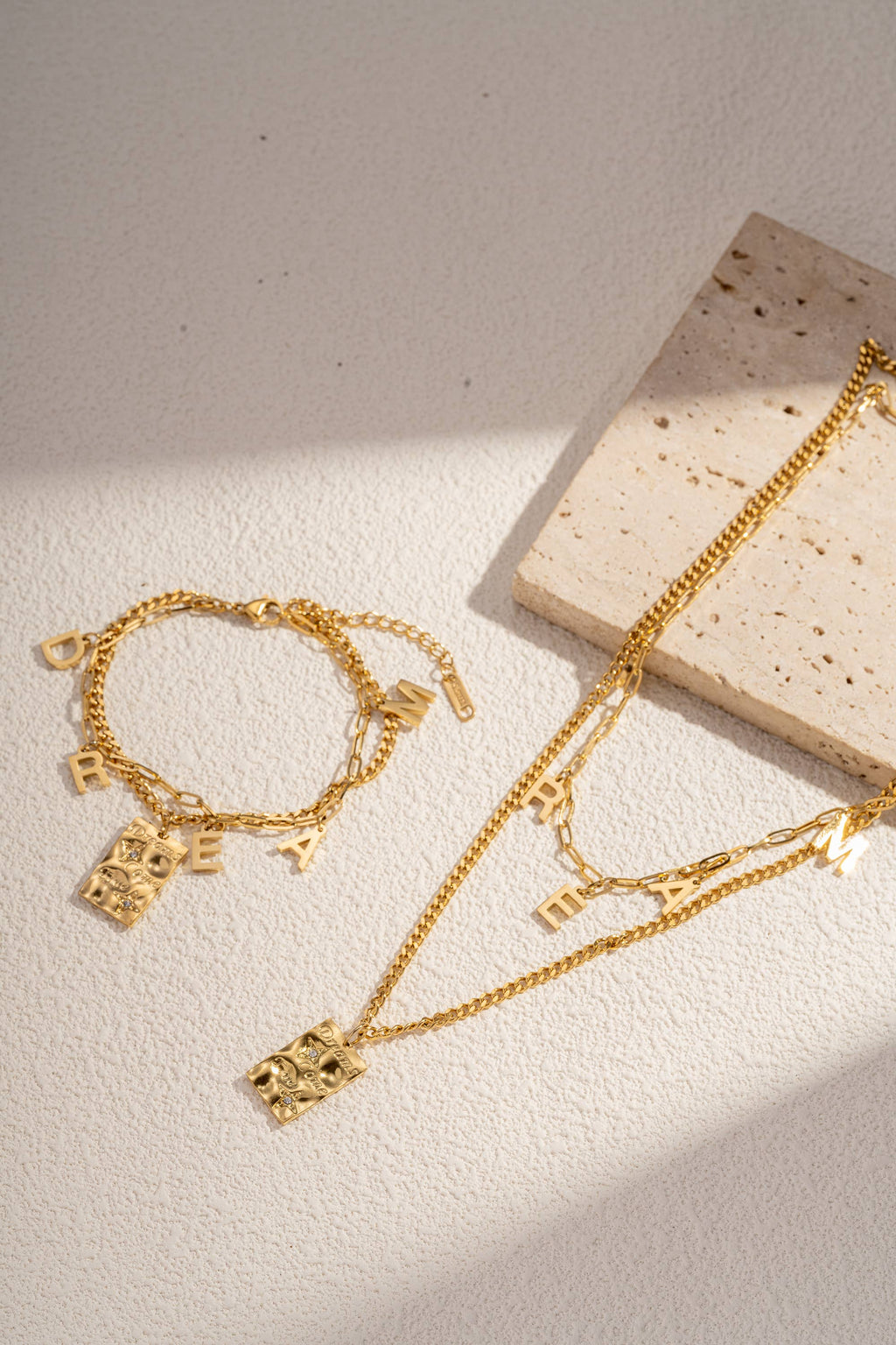 Collier en Acier Inoxydable double Rang Avec Inscription
