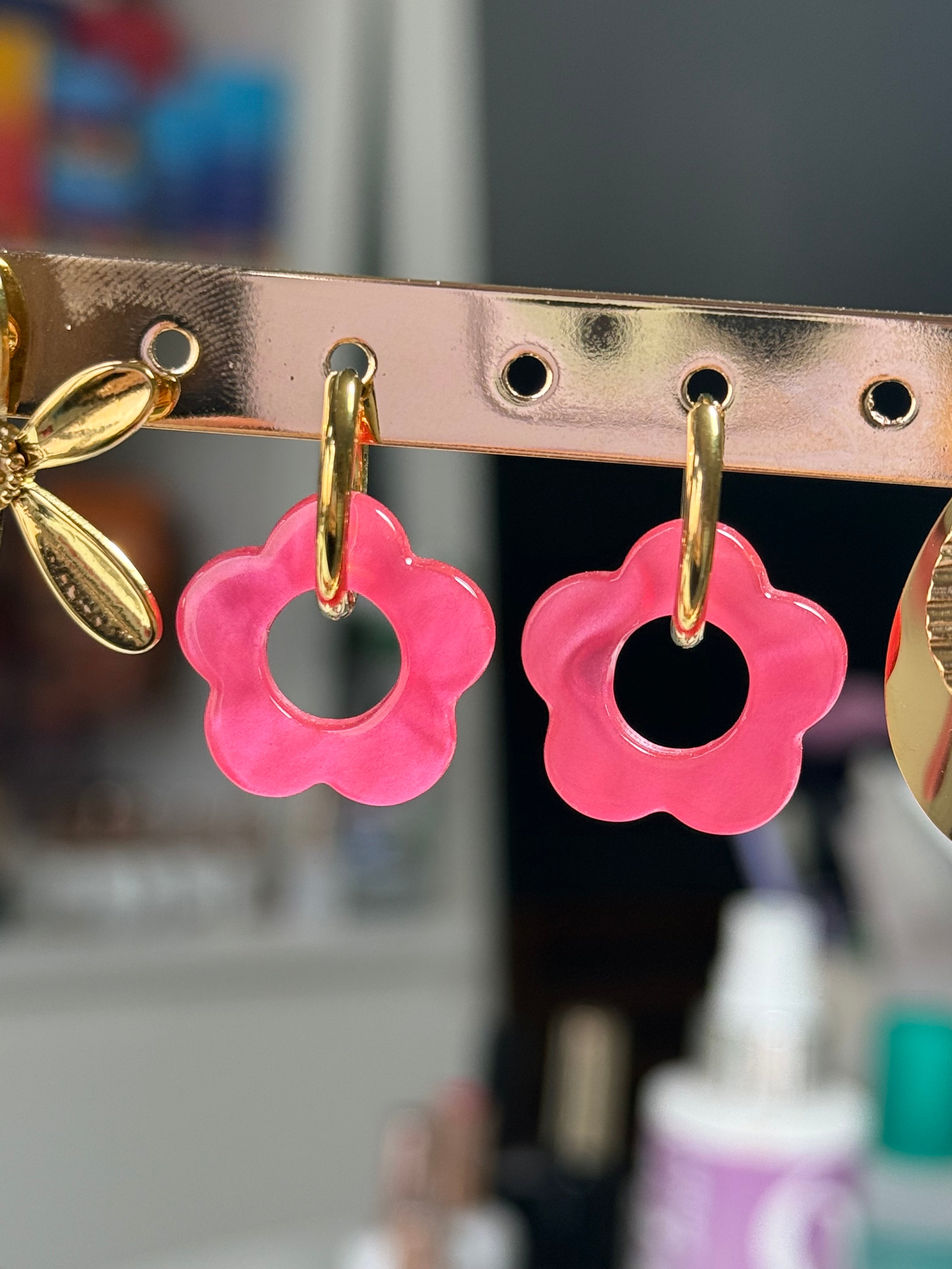 Boucle d’oreille rose et or en acier 🩷