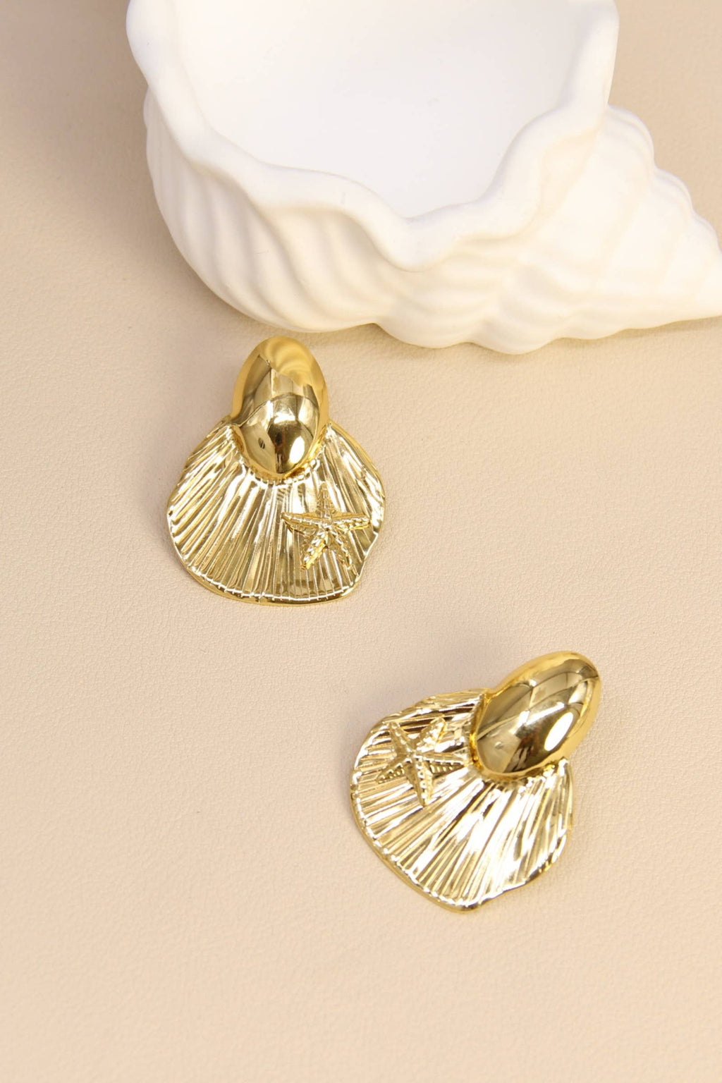 Boucles D’Oreilles Coquillage & Étoile – Acier Inoxydable Z15