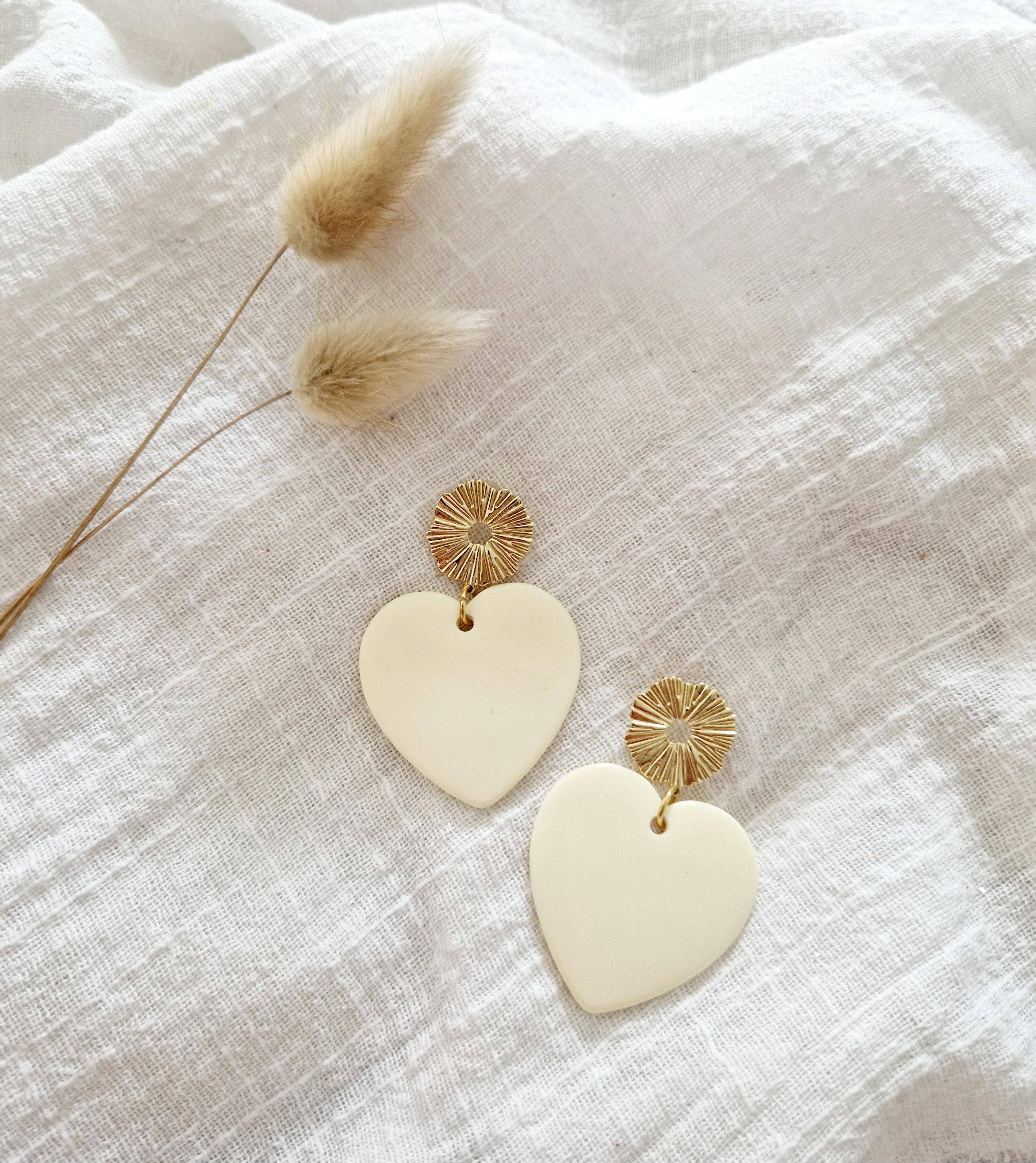 Boucles d'oreilles Coeur écru