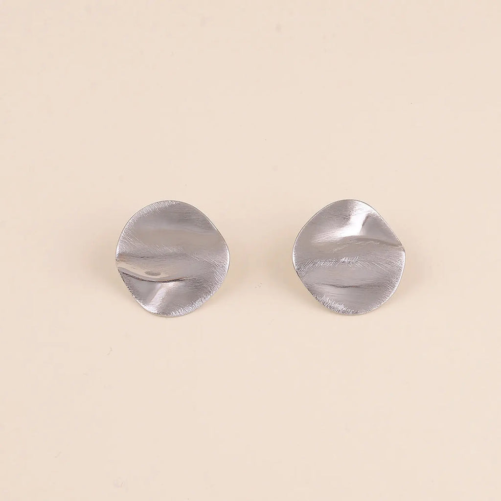 Boucles d’oreilles ondulée effet brossée