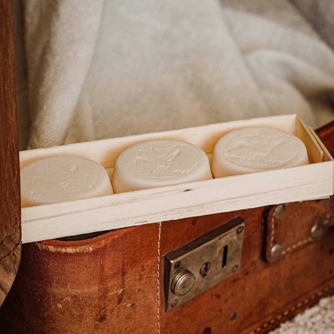 Boîte 3 savons au lait de chèvre parfum unique