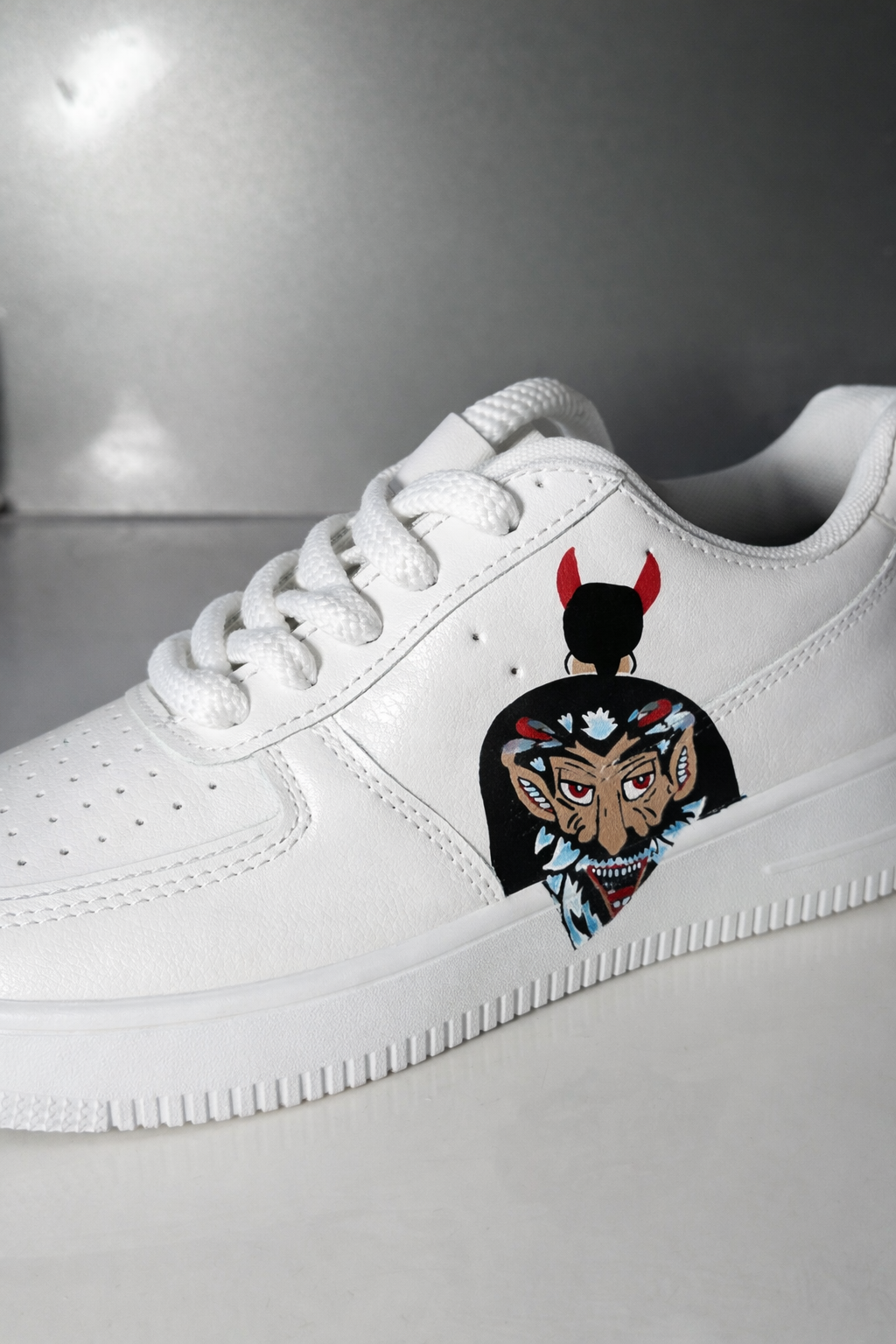 Doudoushoes ❤️🤍🐉