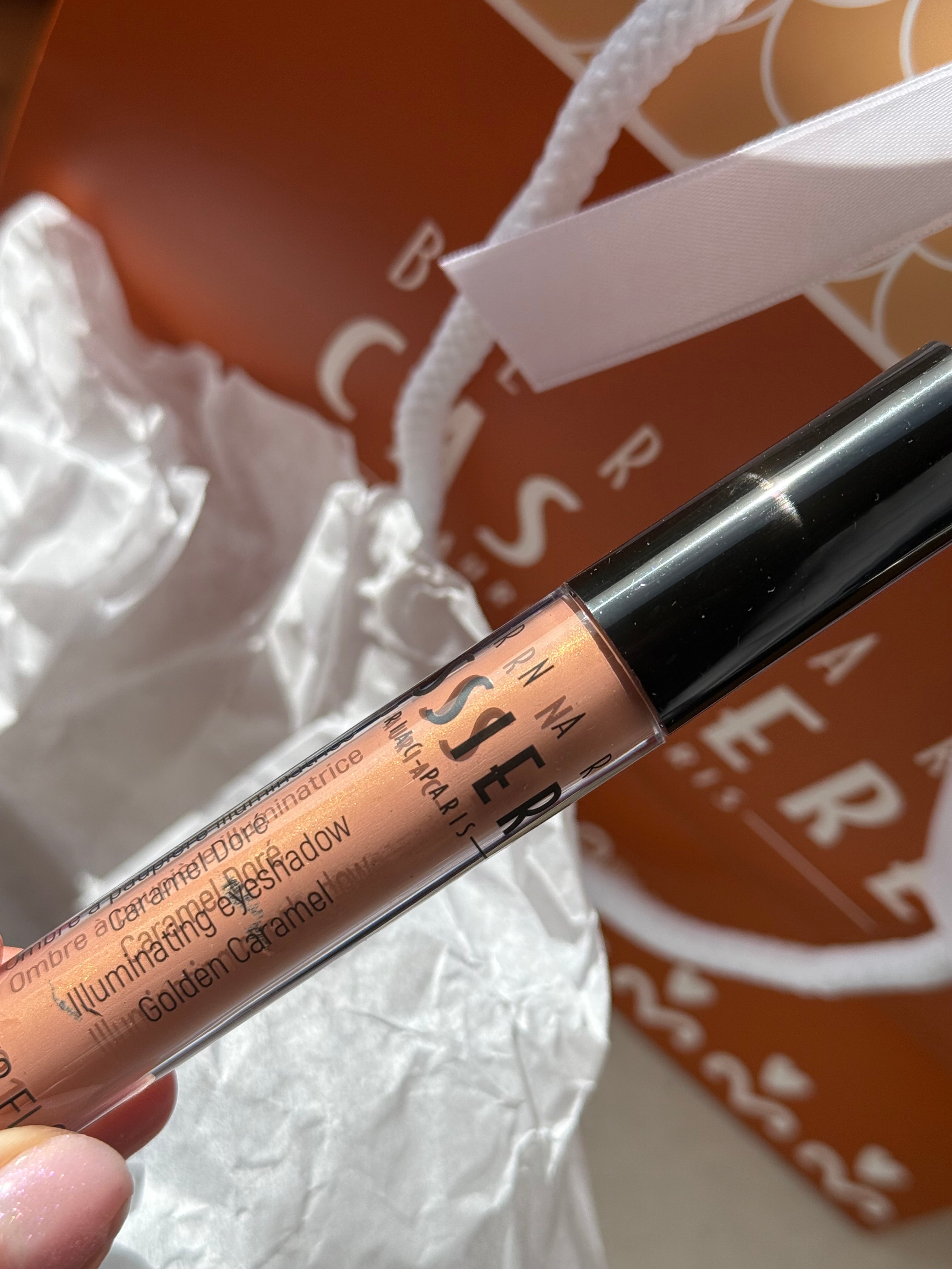 Soin du visage signature pain d'épices accompagnée de sa maison en pain d'épices