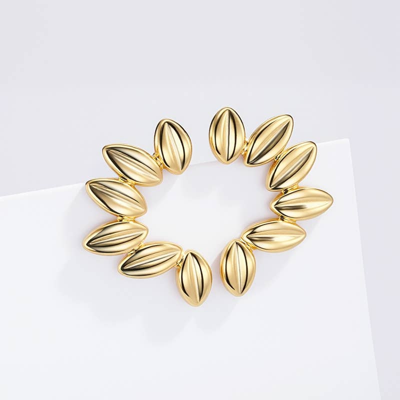 Boucle d'oreille 434 pétales de fleur arc de cercle