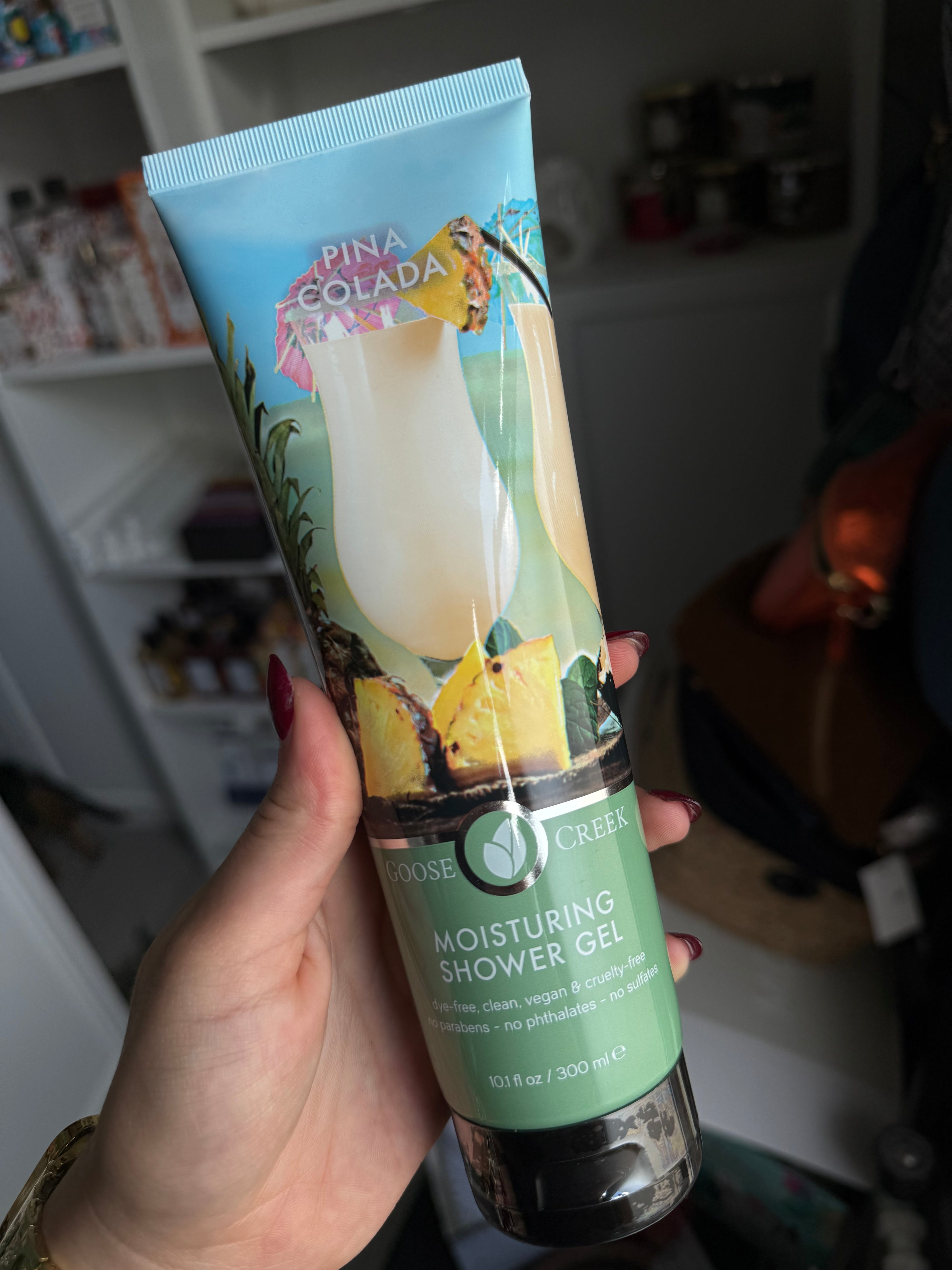 Pina Colada Goose Creek Candle® Shower Gel 300ml
