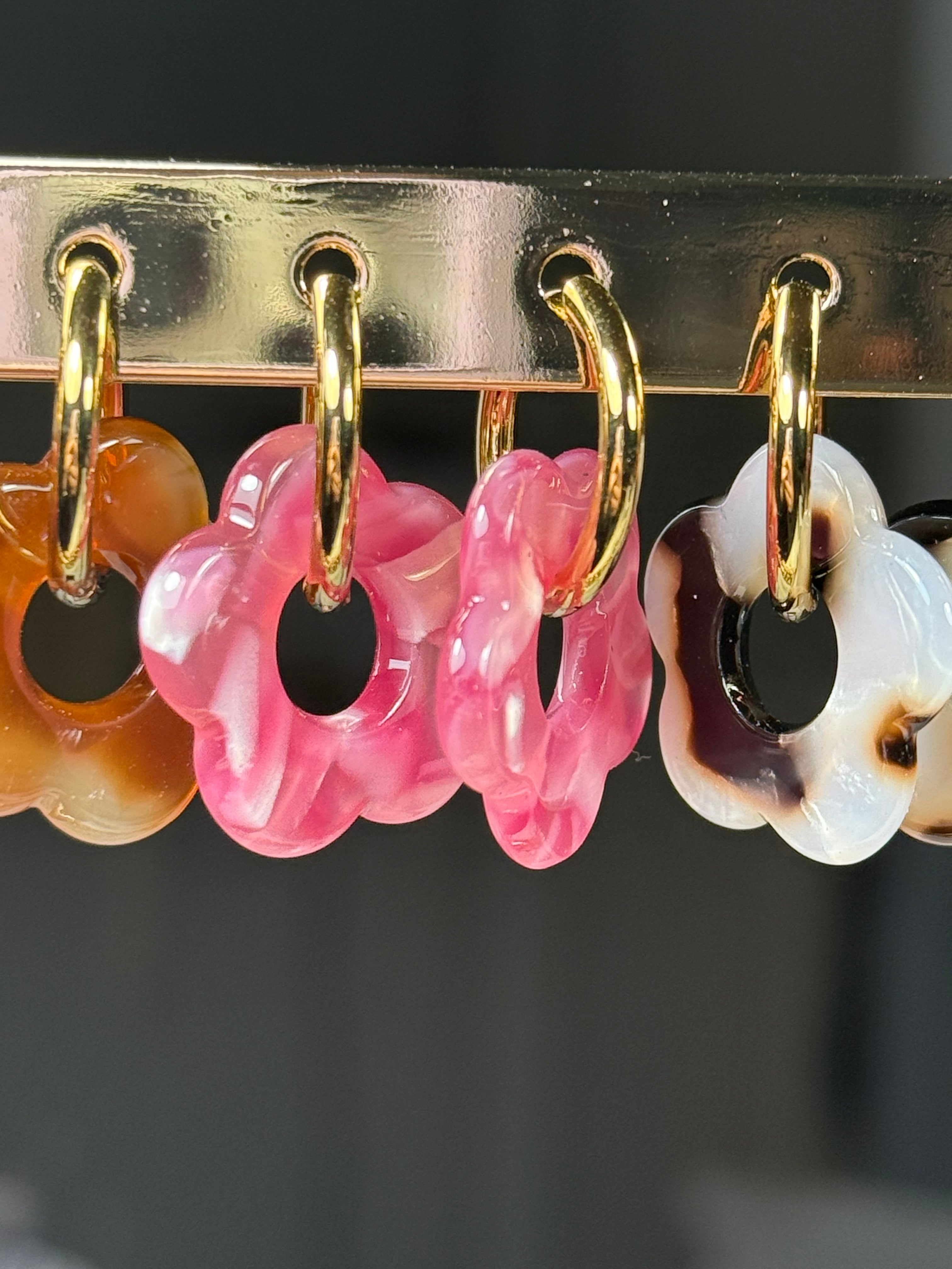 Boucle d'oreille avec pampille 0601