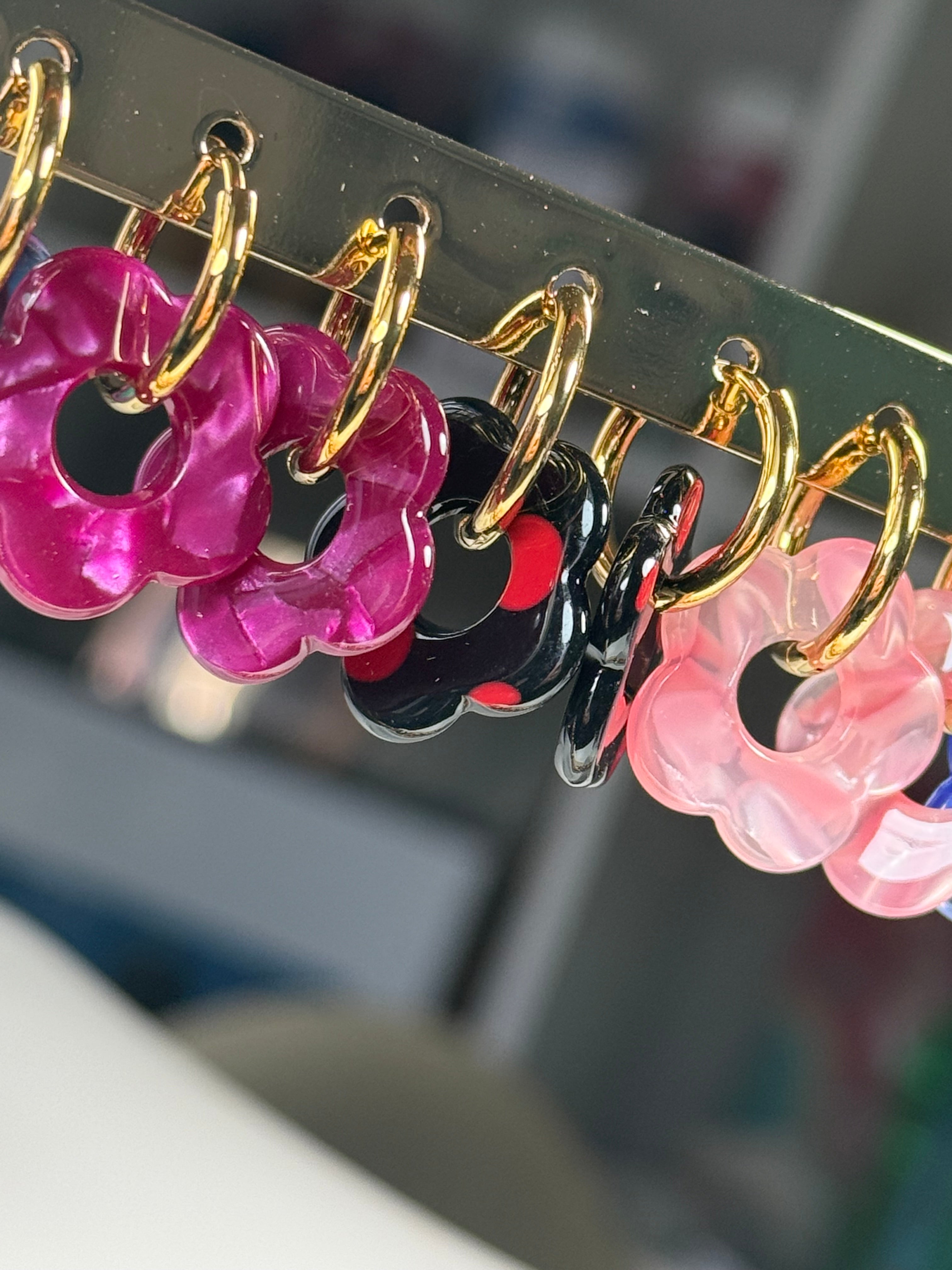 Boucle d'oreille avec pampille 0601