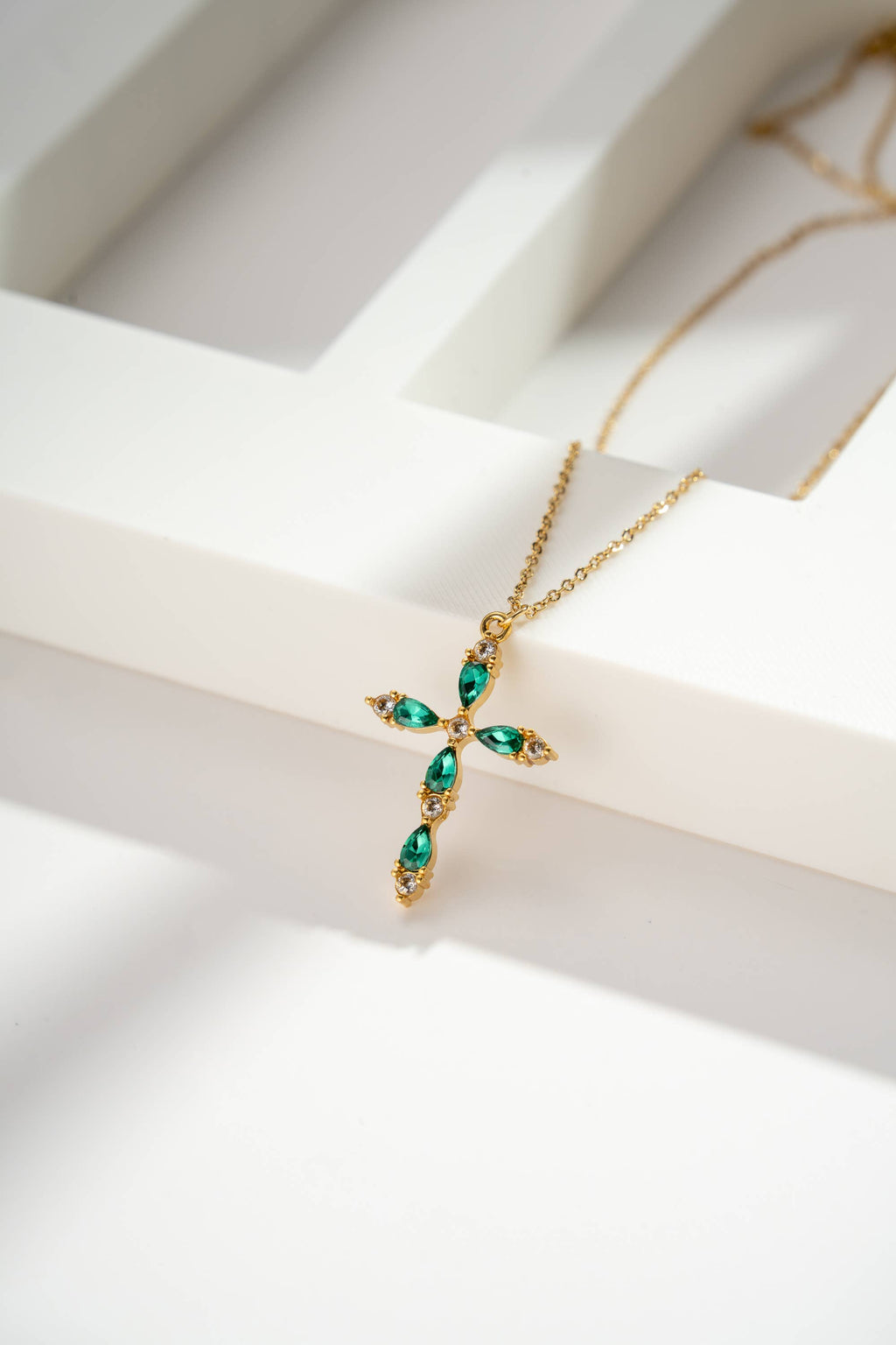 Collier Acier Inoxydable Croix Cristal & Brillant